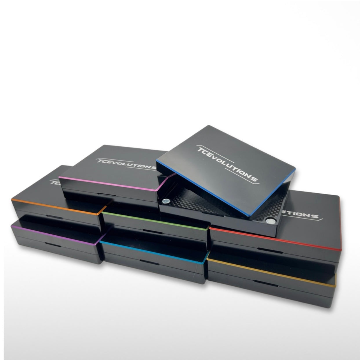 Version 2 now in stock and shipping! MASTER TRAINER SERIES 2-TONE ALUMINUM ULTIMATE DICE BOX