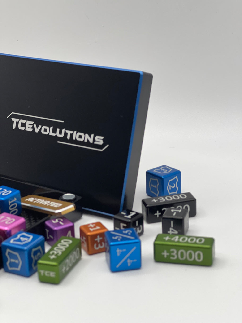 MASTER TRAINER SERIES 2-TONE ALUMINUM ULTIMATE DICE BOX (ver.2)