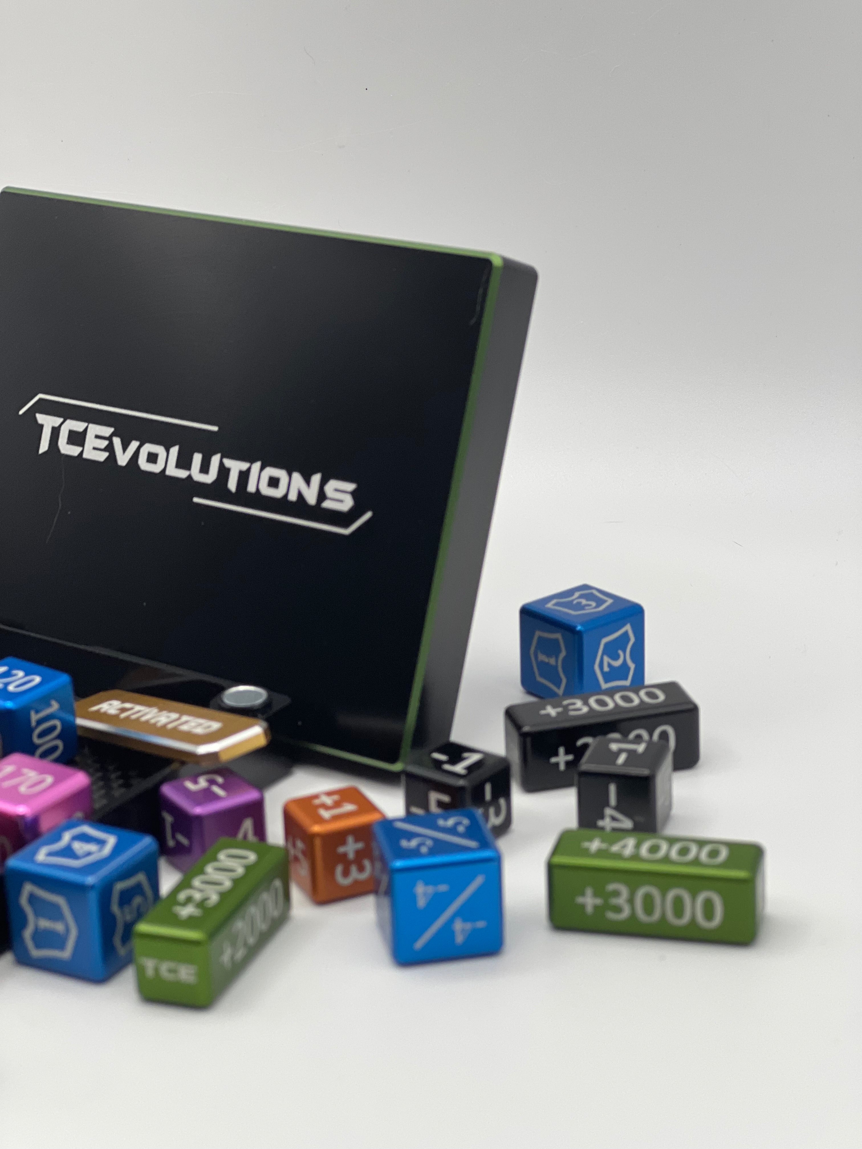 MASTER TRAINER SERIES 2-TONE ALUMINUM ULTIMATE DICE BOX TCEvolutions MASTER TRAINER SERIES 2-TONE ALUMINUM ULTIMATE DICE BOX TCEvolutions