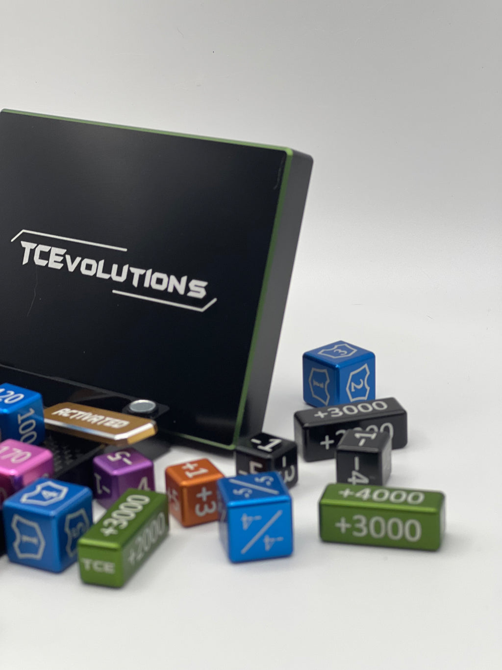 MASTER TRAINER SERIES 2-TONE ALUMINUM ULTIMATE DICE BOX (ver.2)