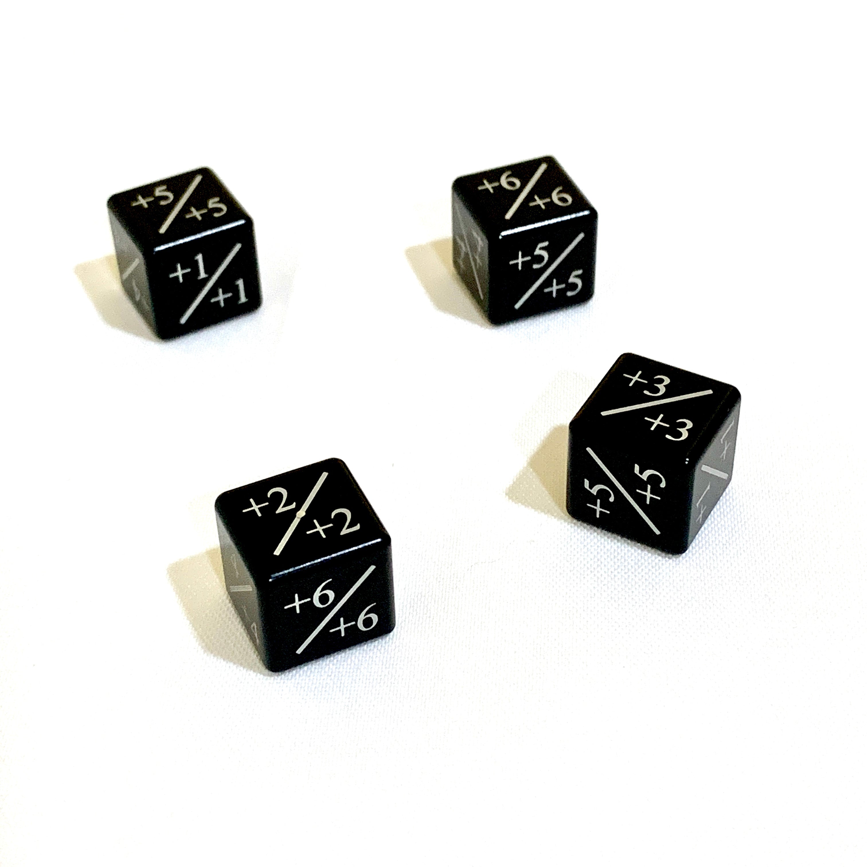 Machine Cut Aluminum Metal Magic: The Gathering Plus Dice Counter (4pcs)