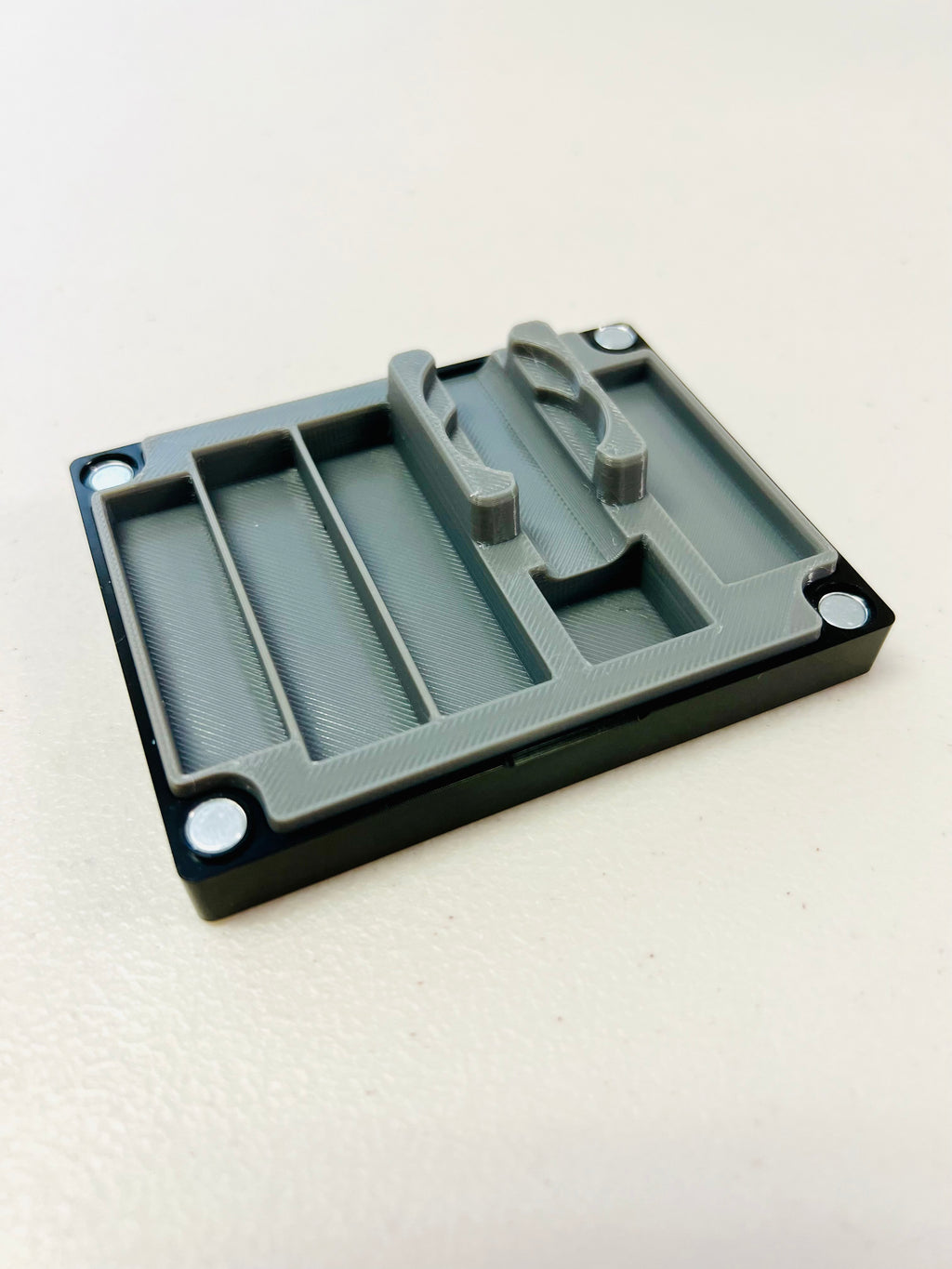 Master Trainer Series Aluminum Ultimate Dice Box (ver.2) Insert (3D print)